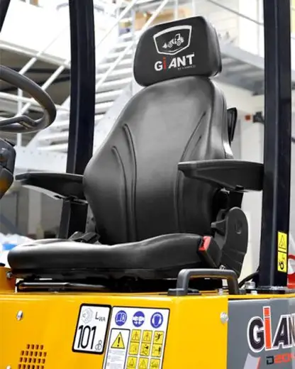 Machine Tobroco Giant avec siège UnitedSeats C2
