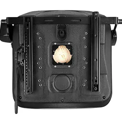 UnitedSeats MI600 bottom