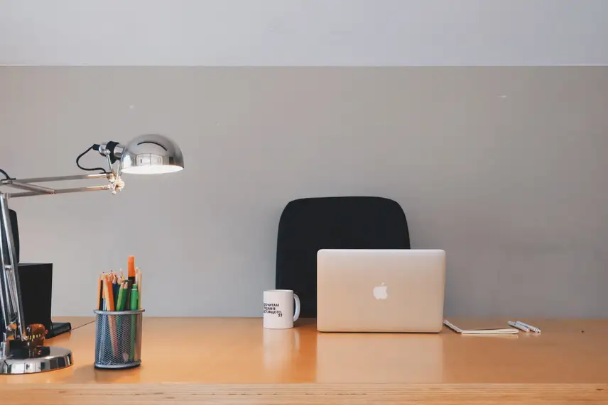 thuiswerken kies voor een ergonomische bureaustoel