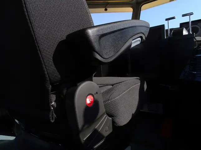 UnitedSeats C8 seat