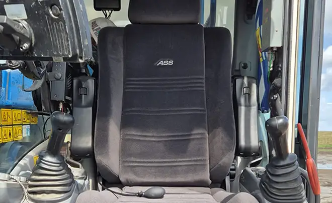 ASS stoel in graafmachine