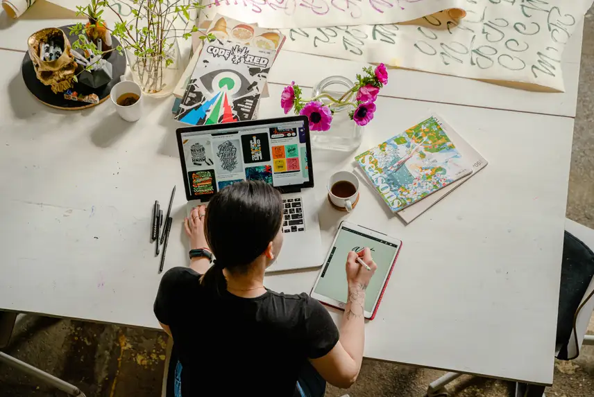 thuiswerken kies voor een ergonomische bureaustoel