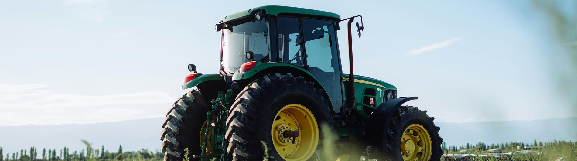 trekker met luchtgeveerde trekkerstoel