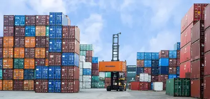 Crane port Antwerp equipped with ISRI seat