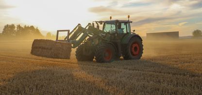 Replace your tractor seat in 6 steps