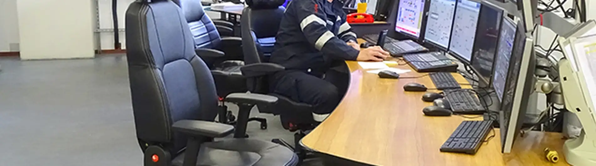 c8 office chairs for control room