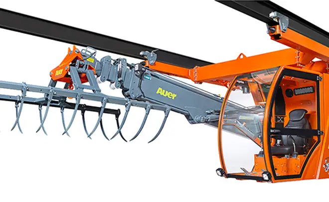 US C1 seat on Auer crane