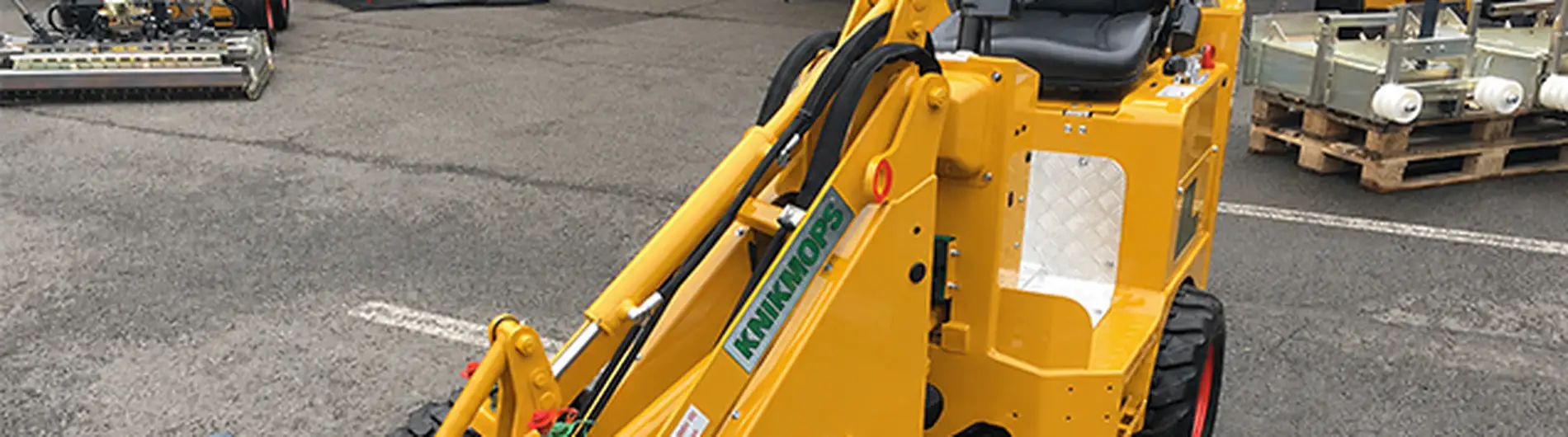 UnitedSeats seating solutions for Knikmops wheel loaders