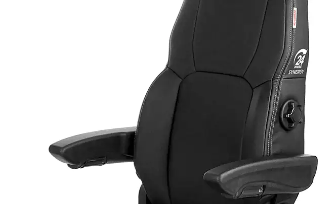c8 pro from unitedseats for 24/7 control rooms