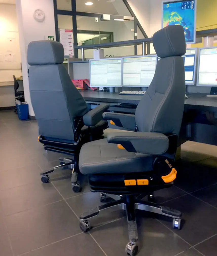 ISRI seats for 24-hour use
