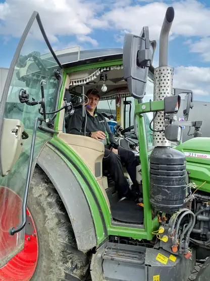 Grammer/Recaro trekkerstoel in Fendt 211 maaimachine