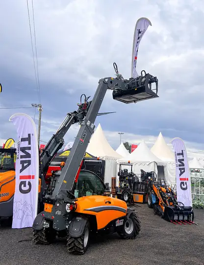 UnitedSeats dealer Azur Siège France represents UnitedSeats at the Sommet de L’Elevage show