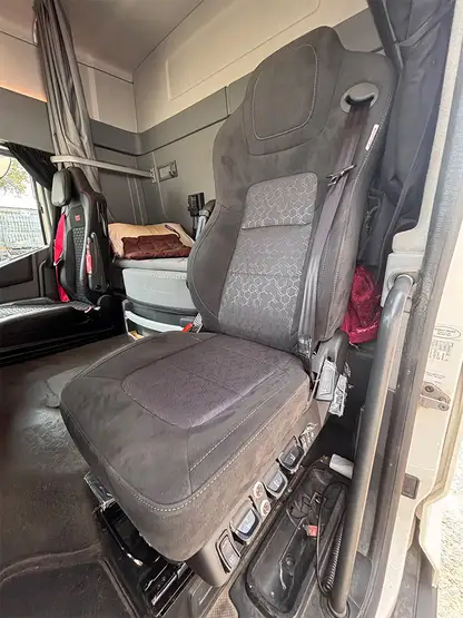 UnitedSeats dealer Asfir achieves UnitedSeats Voyager C65 installation