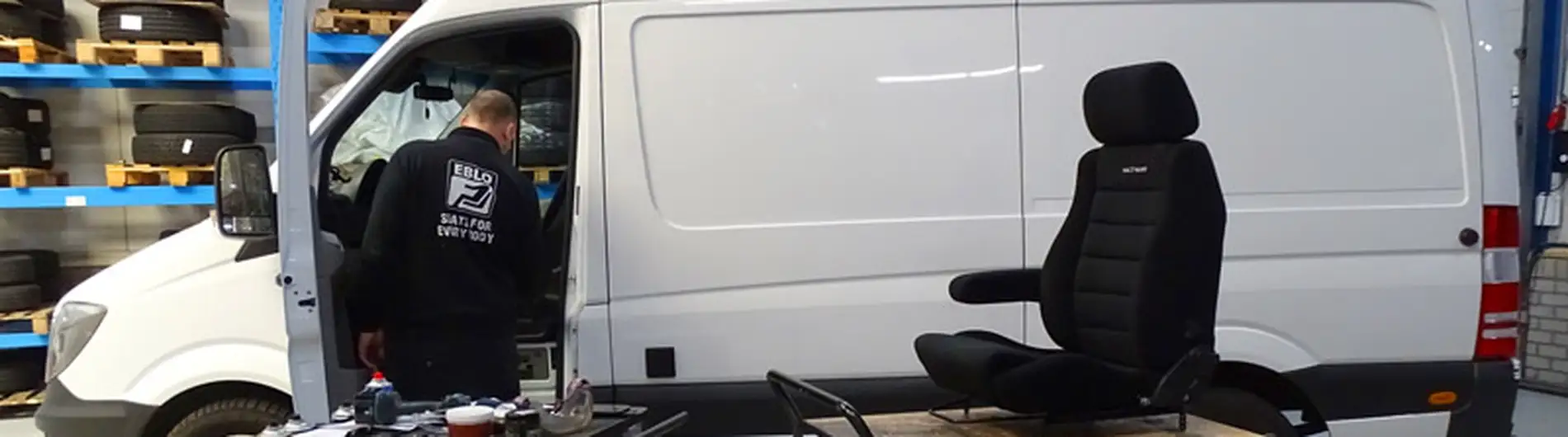 Eblo inbouw scheel stoel