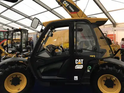 Caterpillar met UnitedSeats CS85/C1R stoel