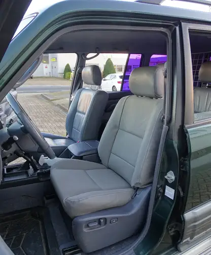 gestoffeerde stoel in Toyota landcruiser