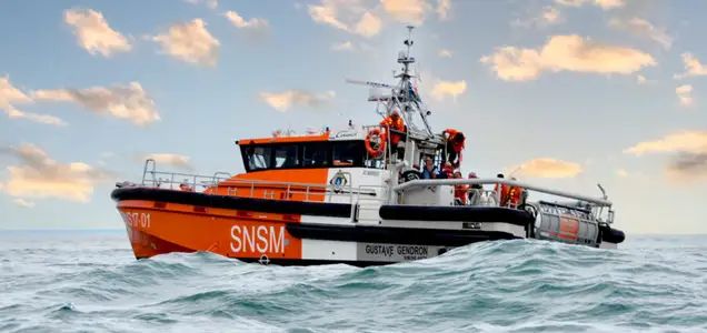 unitedseats mgv35 seats fitted on rescue boat