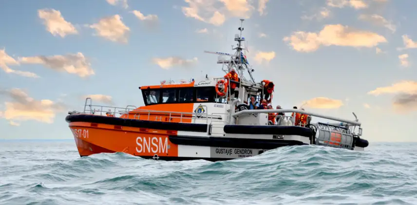 unitedseats mgv35 seats fitted on rescue boat