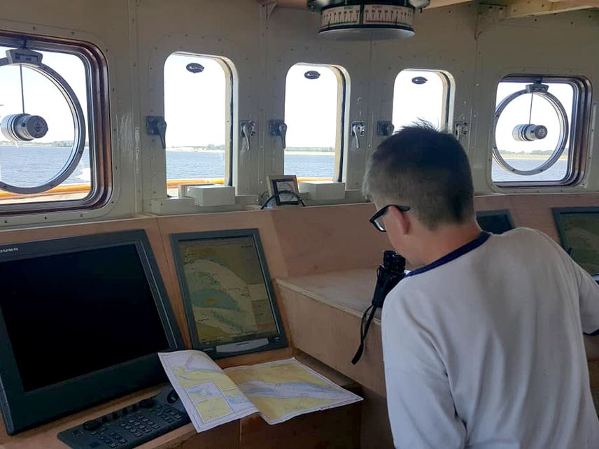 EBLO sponsort verbouwing stuurhuis met 2 UnitedSeats stoelen