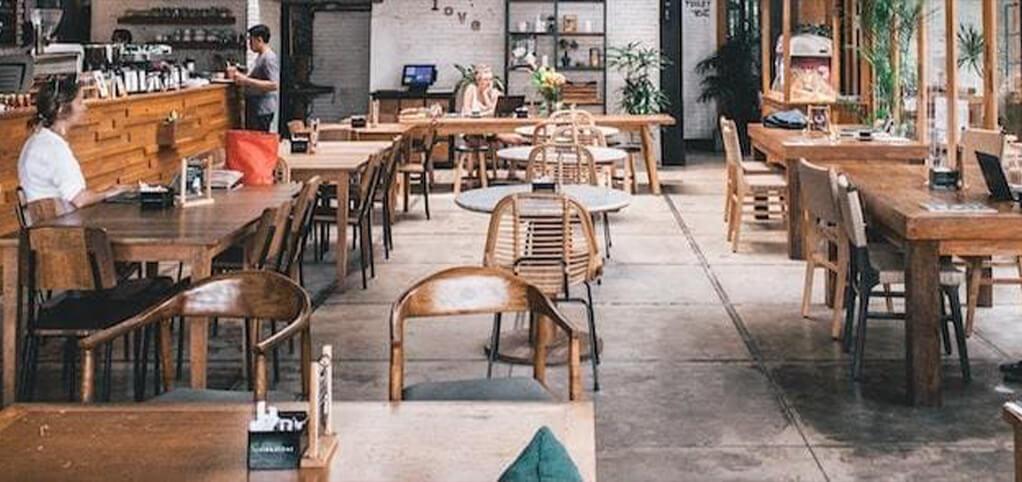 Restaurant met laadpaal