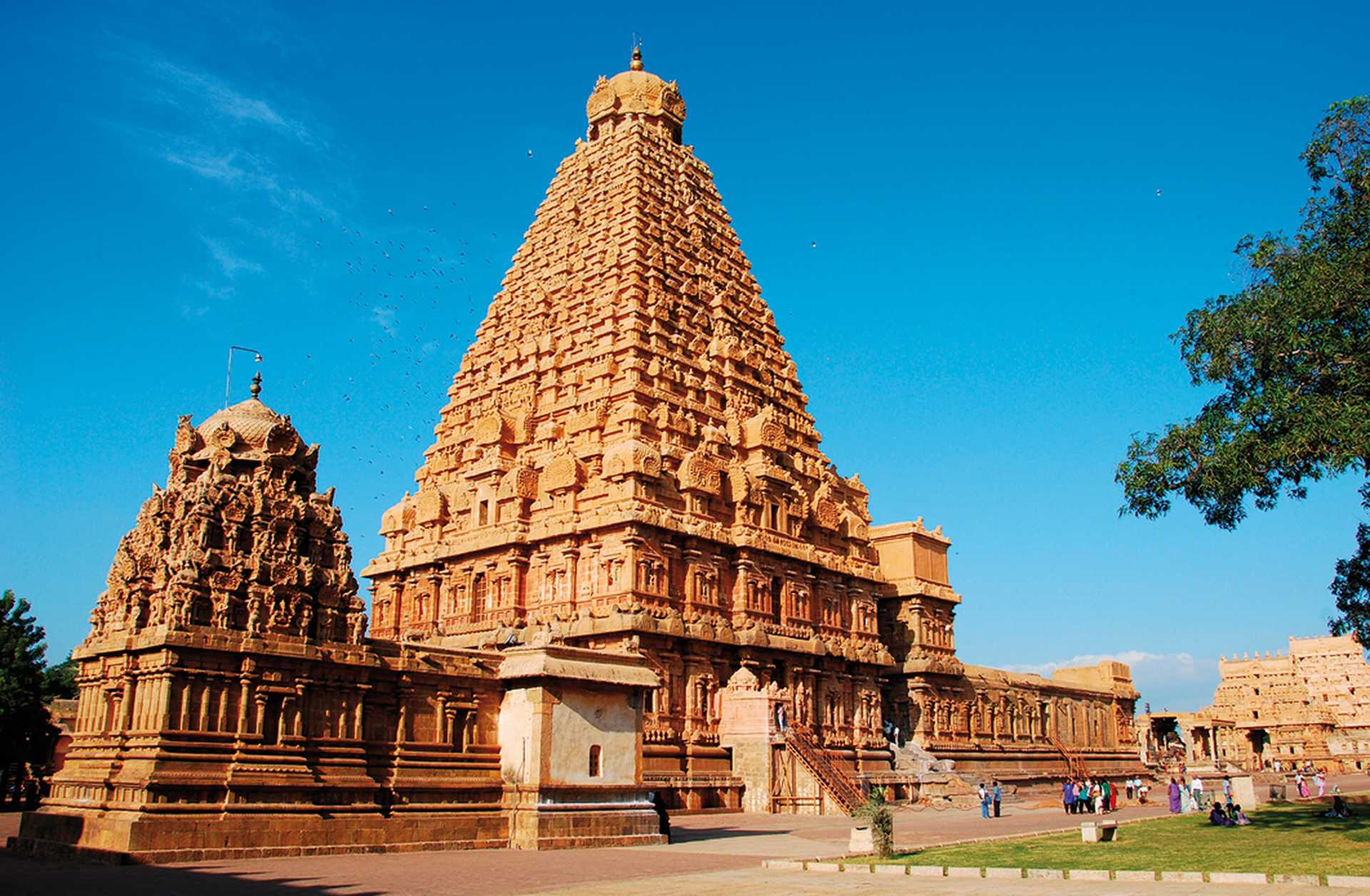 Brihadeeswara Temple, Thanjavur