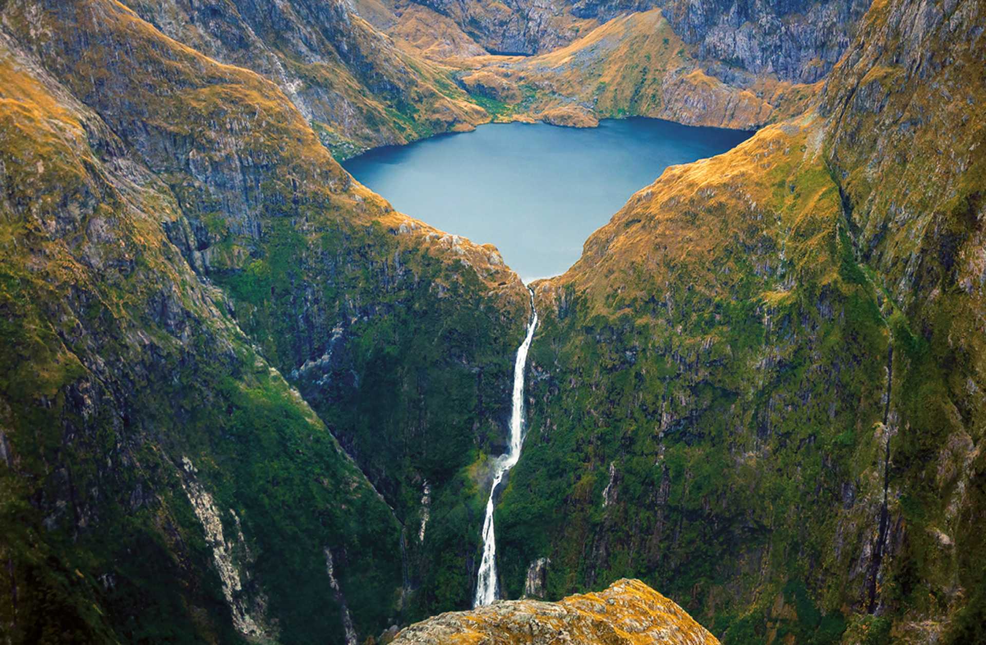 Lake Quill and Sutherland Falls, Fiordland, New Zealand