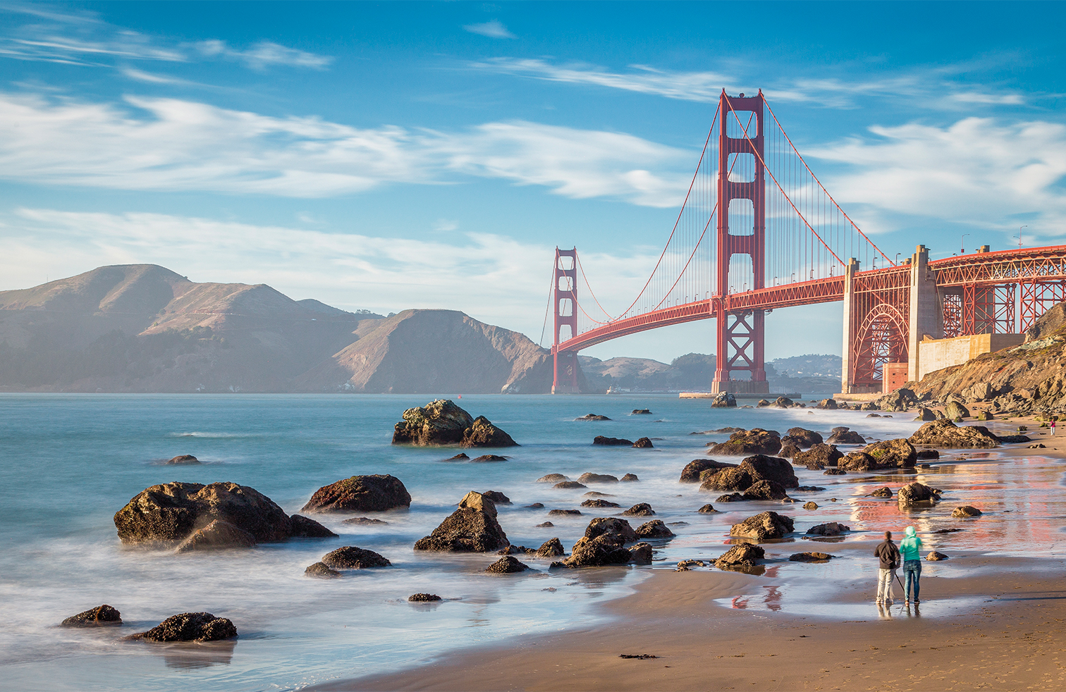 Classic panoramic view of famous Golden Gate Bridge seen from Baker Beach
