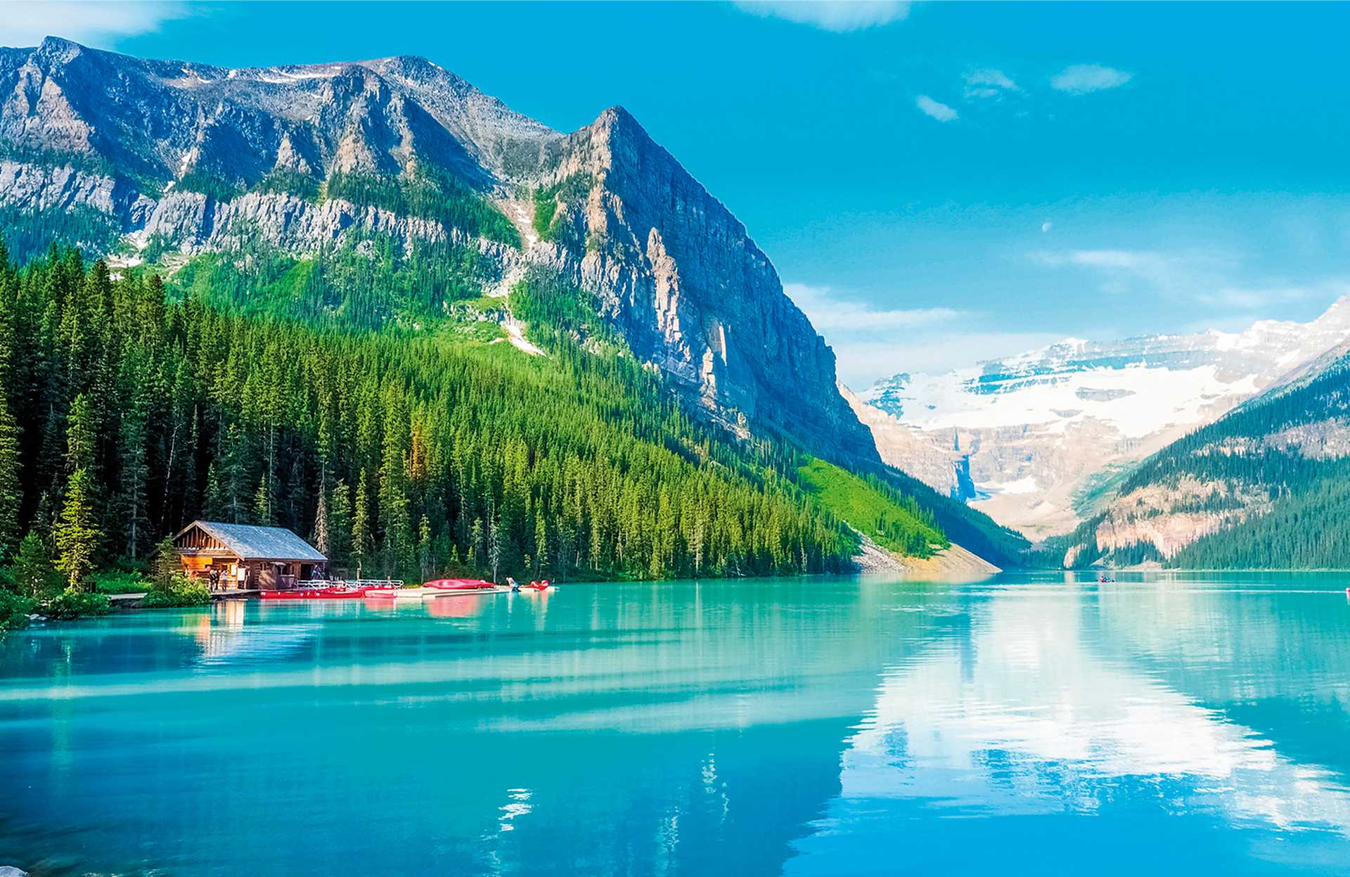 Beautiful Nature of Lake Louise in Banff National Park, Canada