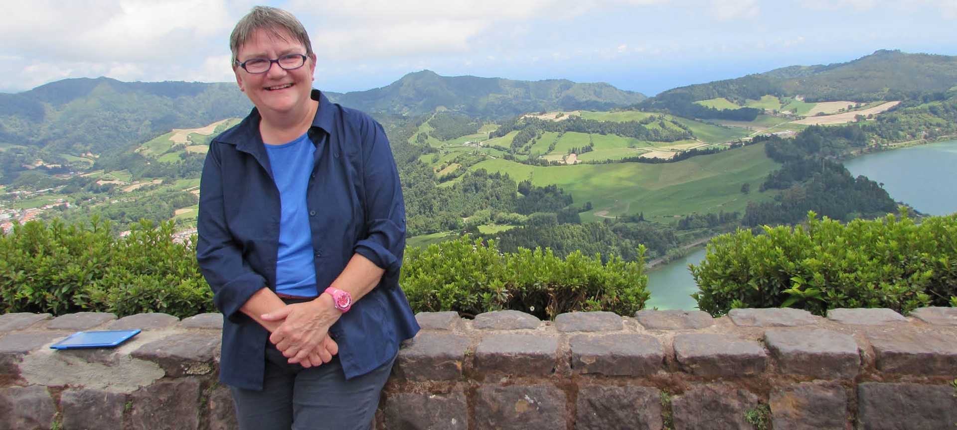 Hall of Fame customer Lesley on a Titan tour