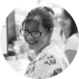 Image of blog author Claudia Smith