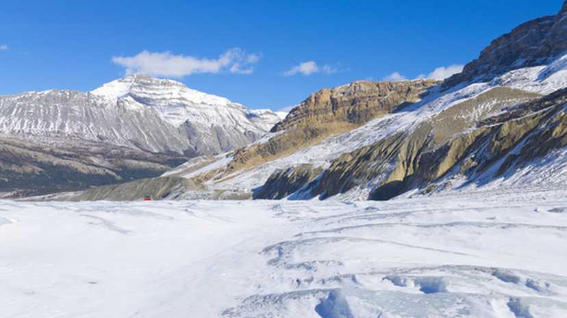 Athabasca Glacier at Columbia Icefield, Japser National Park, Alberta, Canada