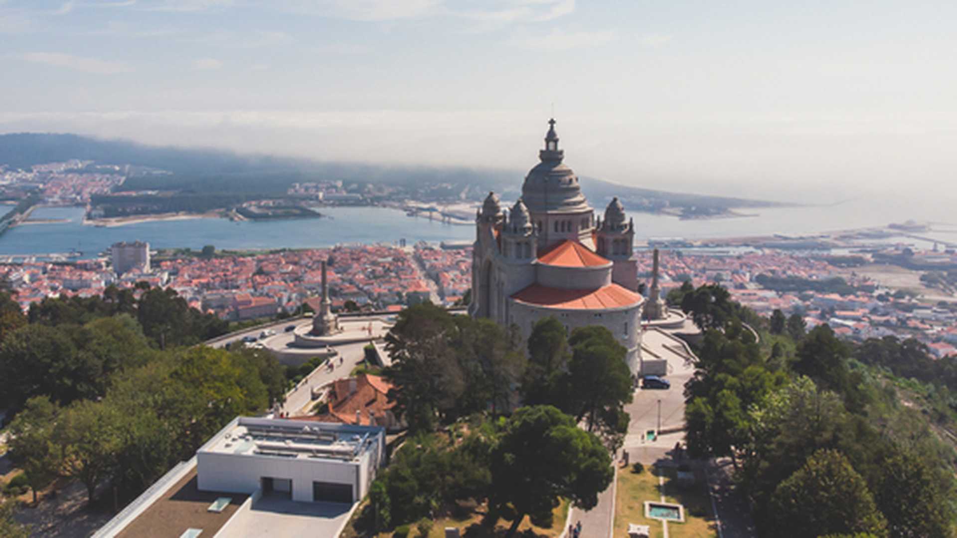  Santa Luzia Basilica and view of Viana do Castelo, Norte Region, Portugal