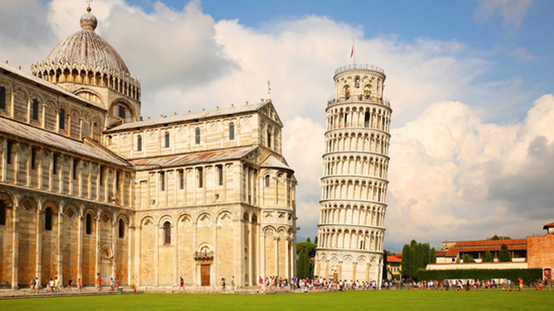 Leaning Tower of Pisa, Italy