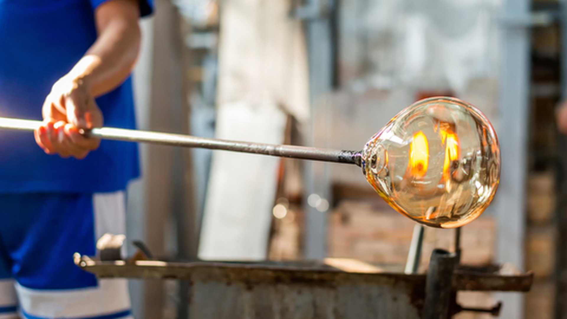 Glassblowing in Corning Museum of Glass, Corning, New York, USA