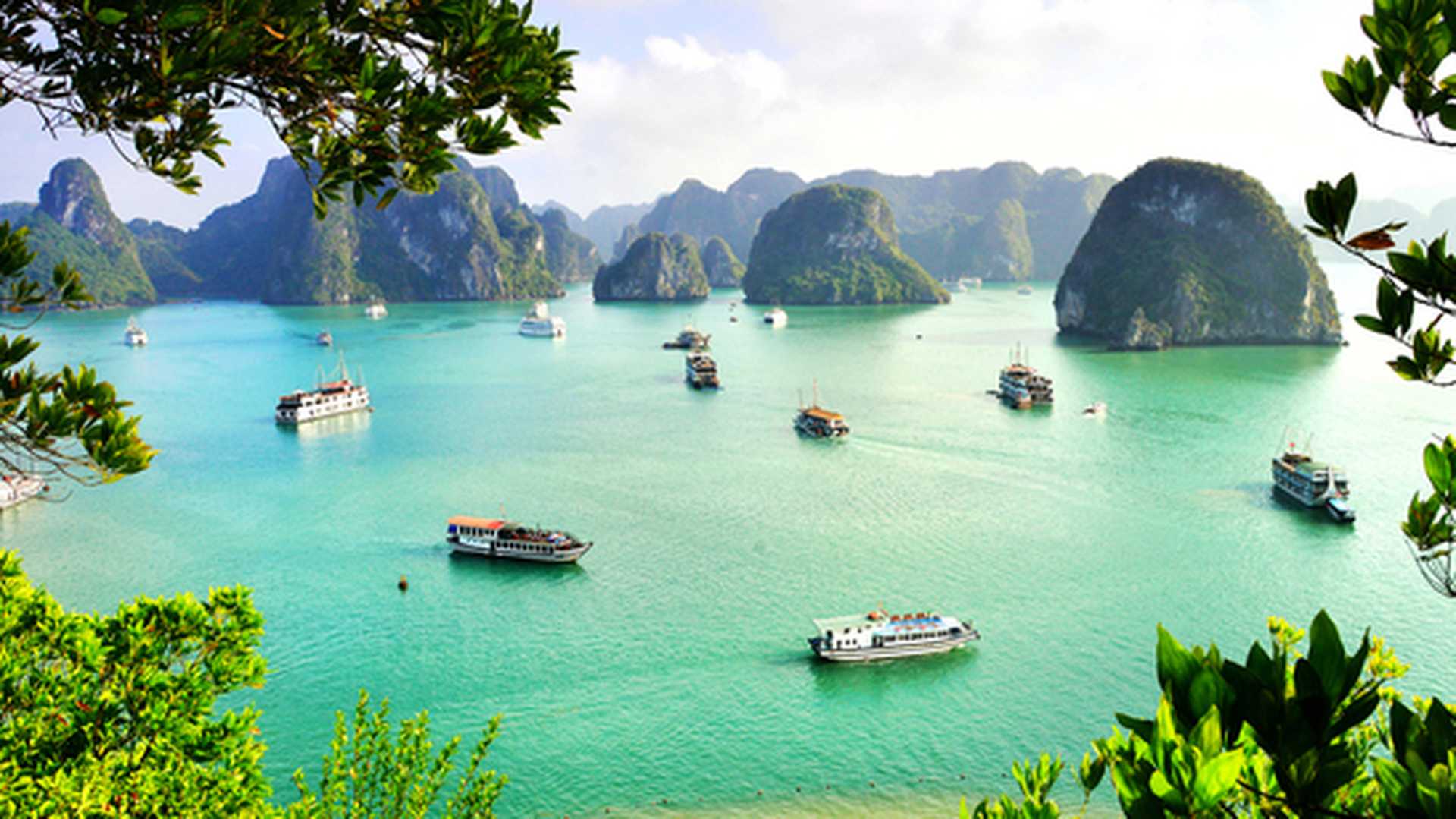 Karst landforms in the sea, the world natural heritage - Halong Bay, Vietnam