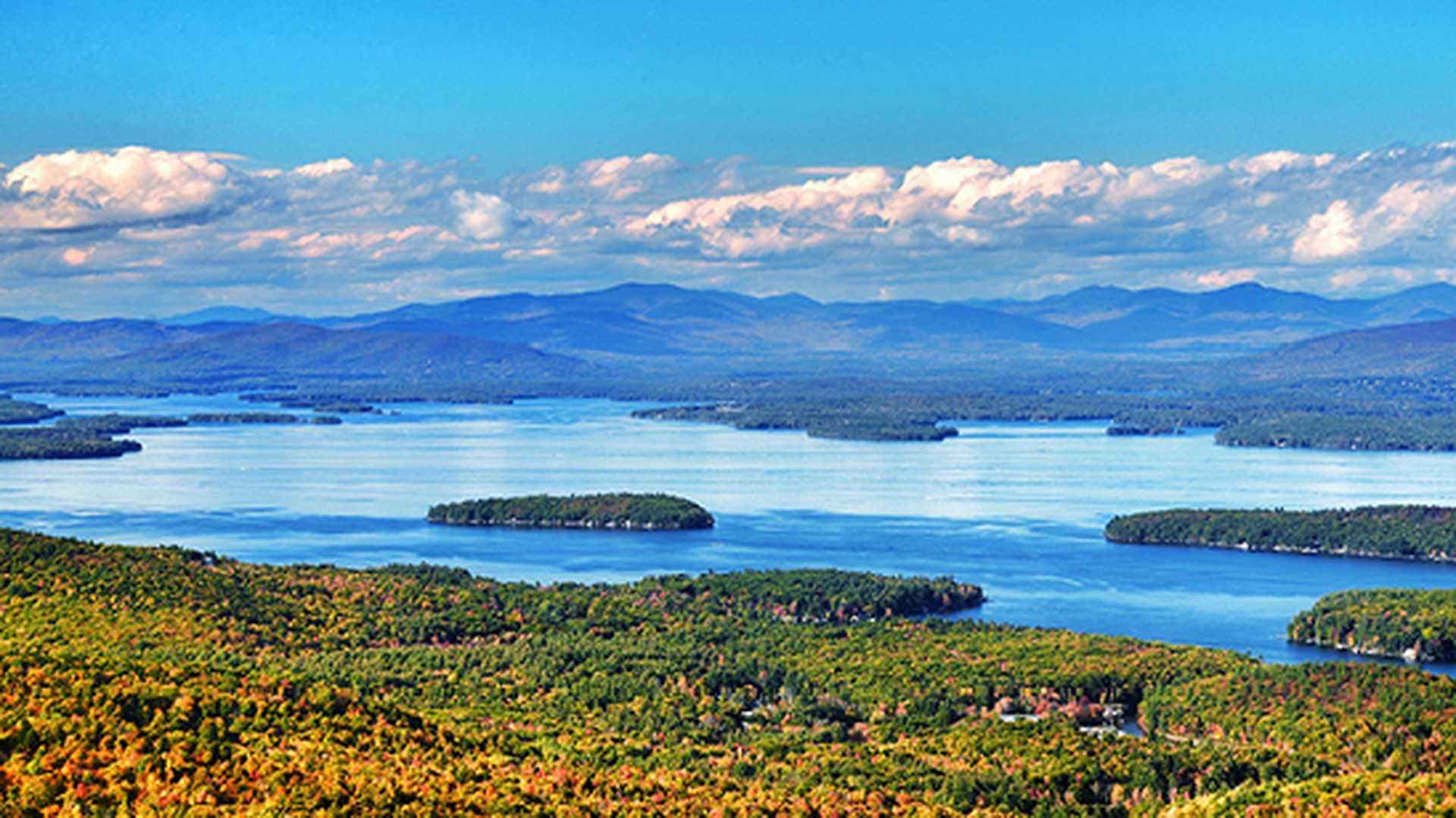 View from Mount Major in New Hampshire with Lake Winnipesaukee and the Belknap Mountains in the background