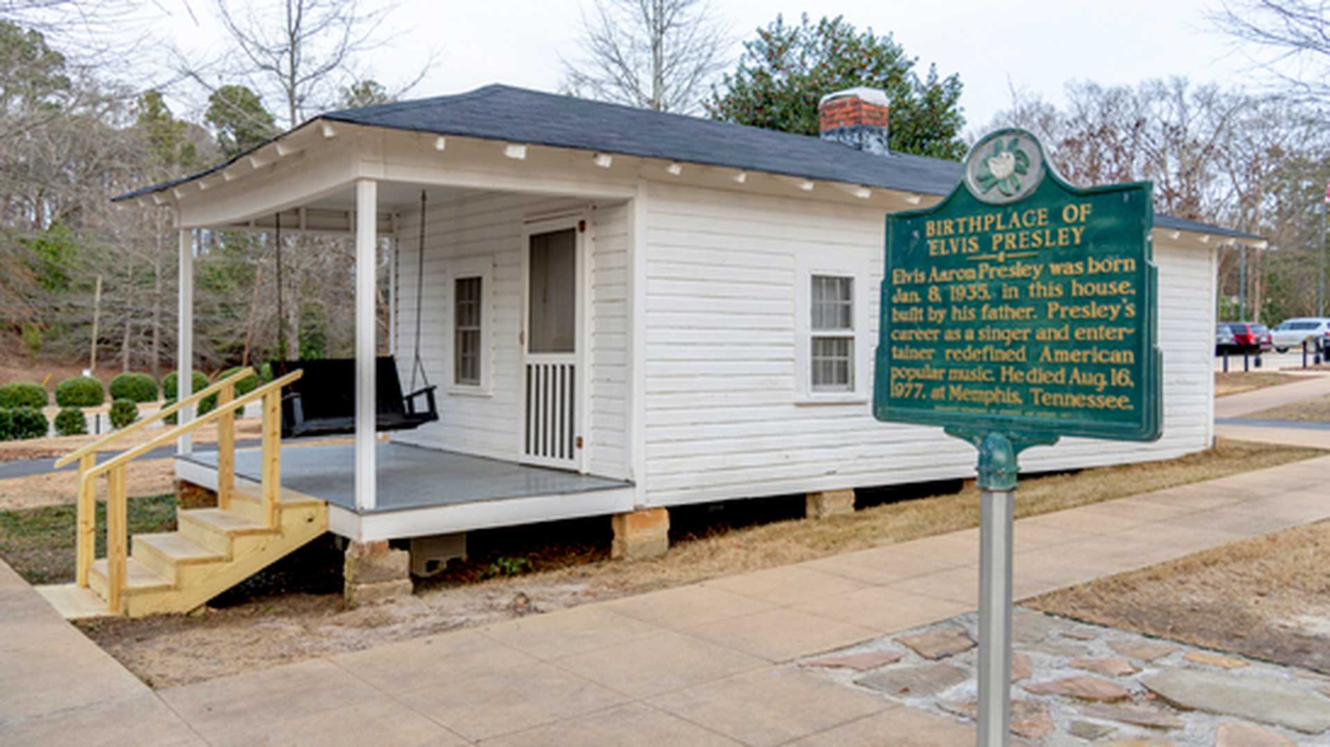 Exterior of the house where Elvis Presley was born in Tupelo, Mississippi
