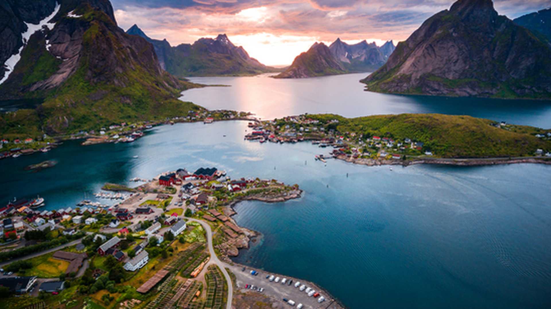 Lofoten islands is an archipelago in the county of Nordland, Norway. Is known for a distinctive scenery with dramatic mountains and peaks, open sea and sheltered bays, beaches and untouched lands.