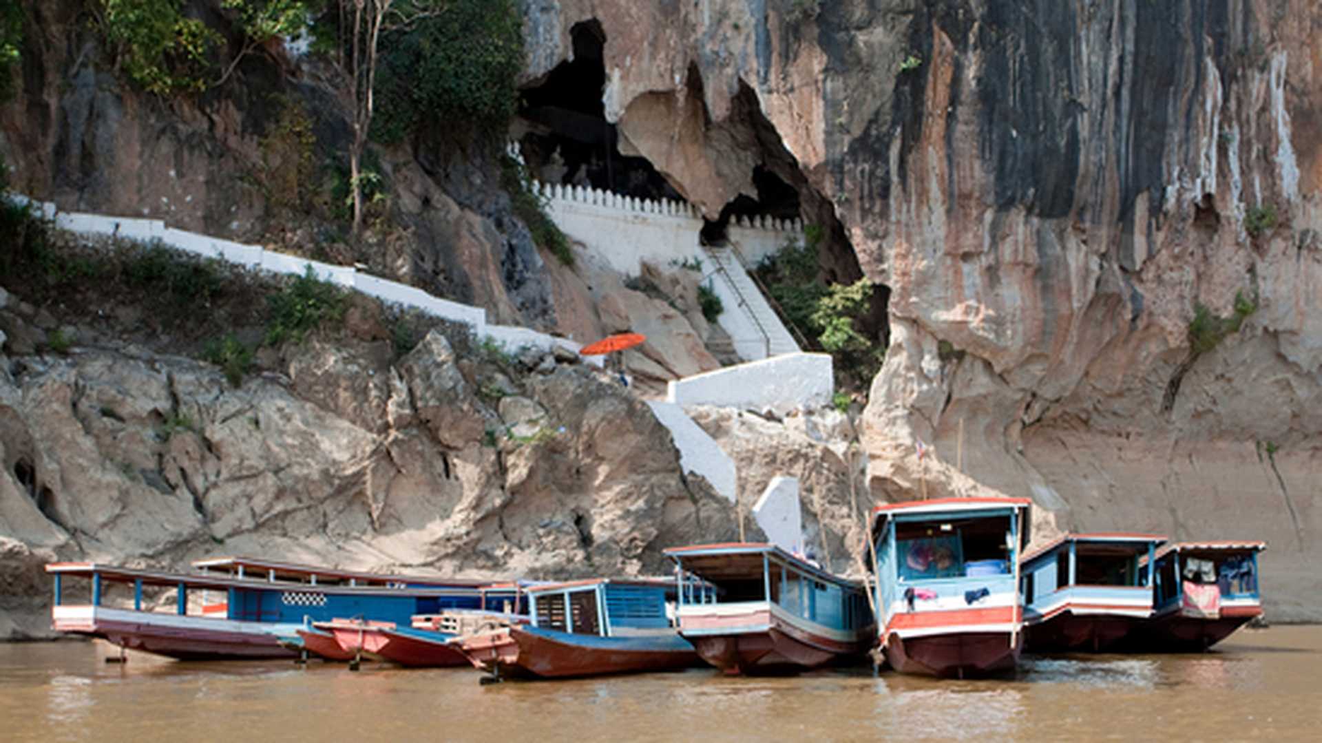 Pak Ou Cave, Laos