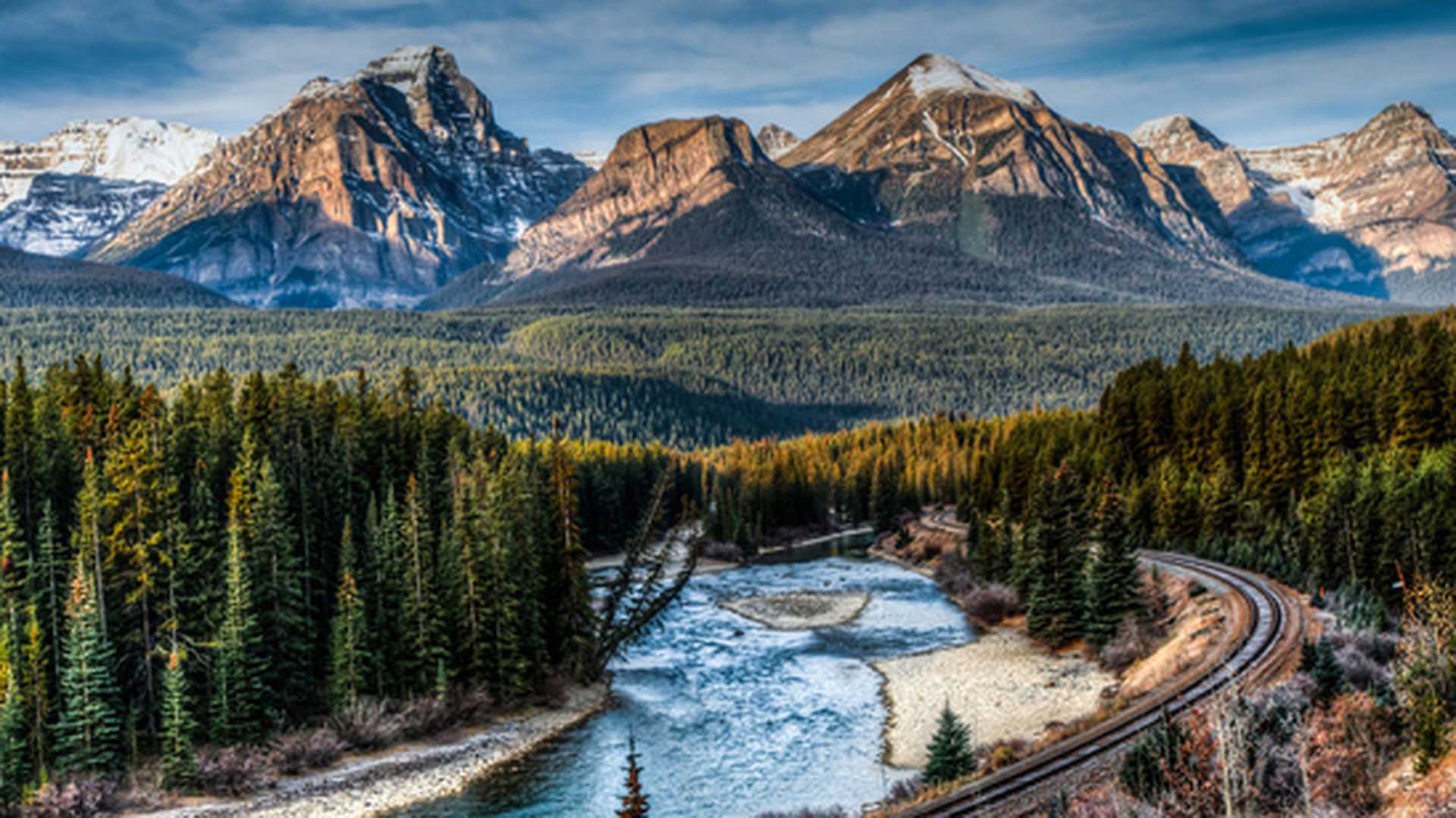 Iconic Morant's Curve, Banff National Park, Alberta Canada