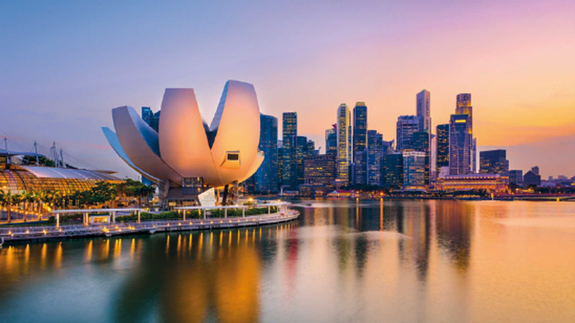 Singapore skyline at the Marina during twilight.