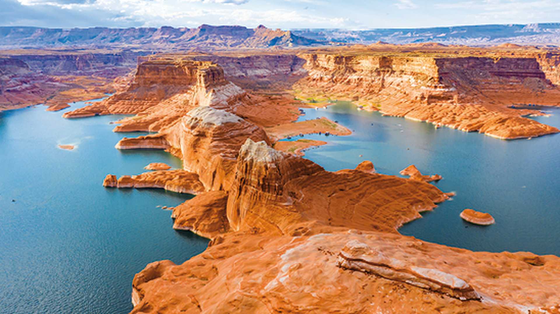 Lake Powell National Park Landscape Photos.