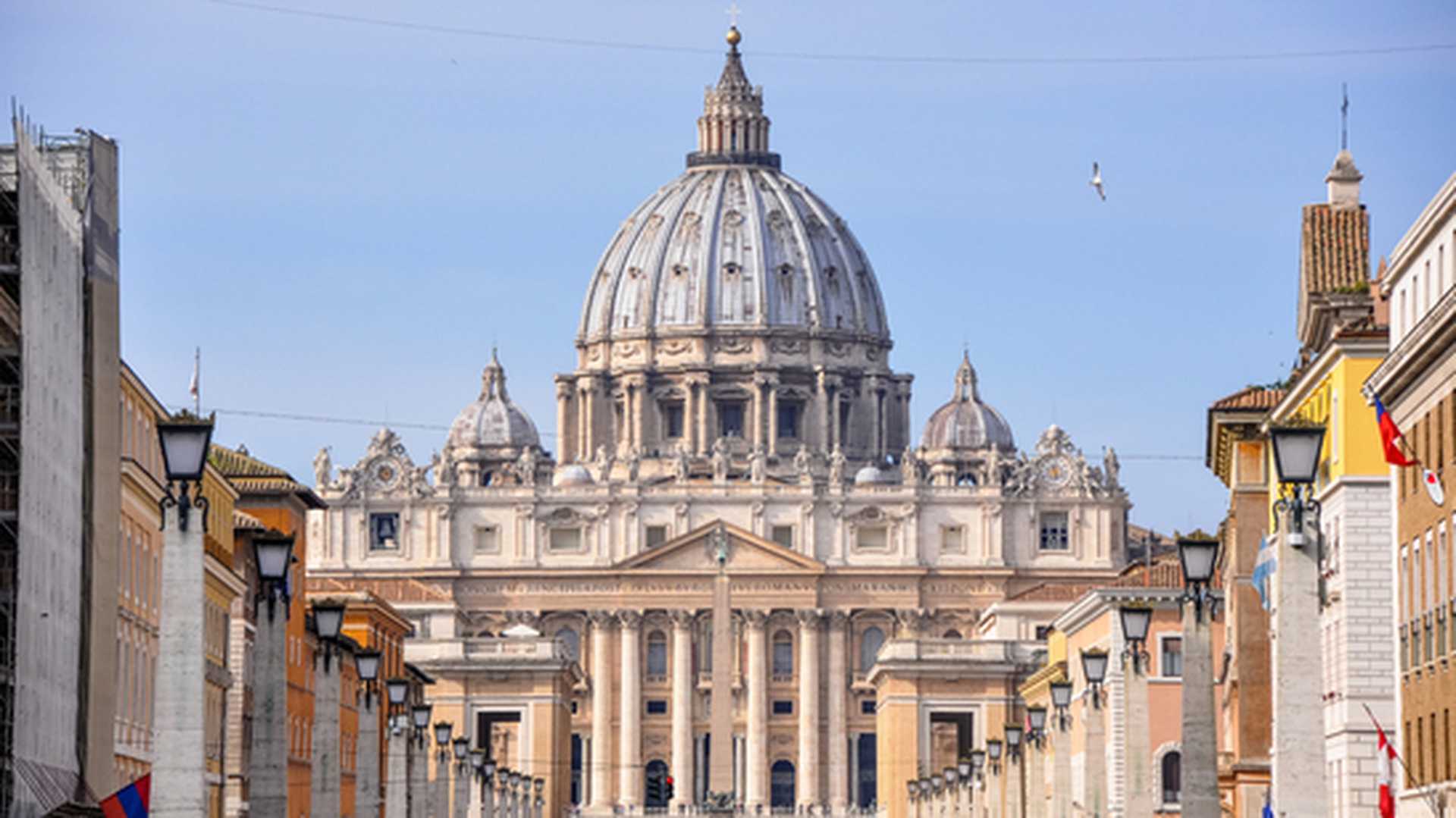 Basilica of Saint Peter, Vatican city, Titan Italy tour