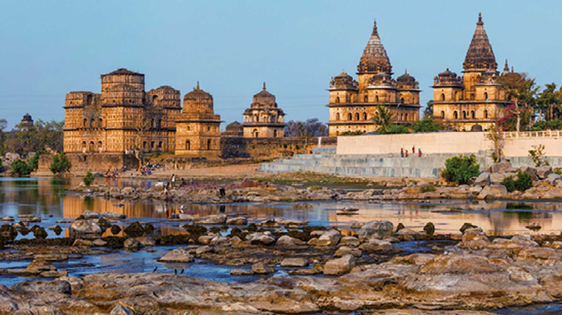 Royal cenotaphs of Orchha over Betwa river. Orchha, Madhya Pradesh, India
