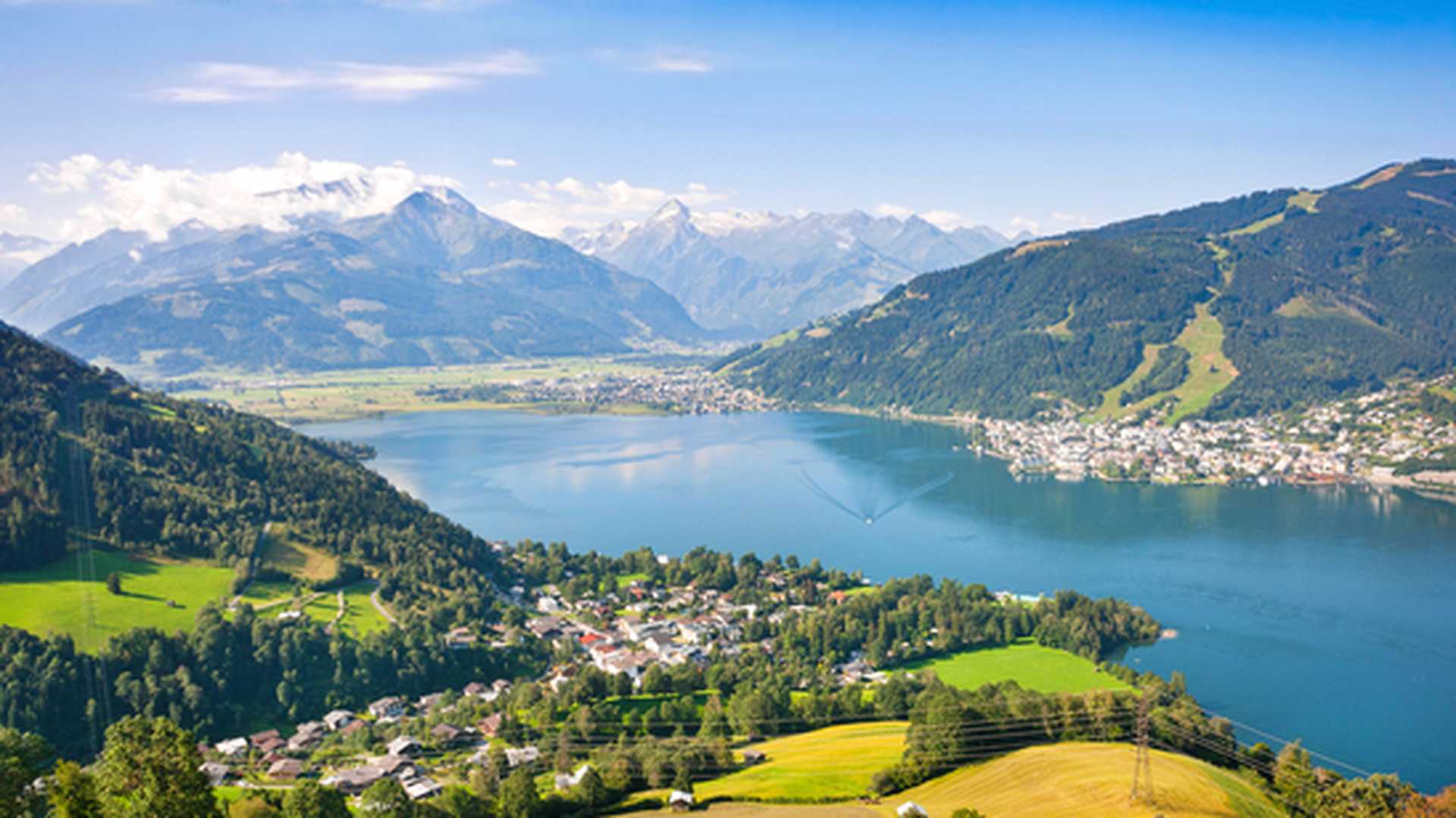 Lakeside views across Zell am See, Austria