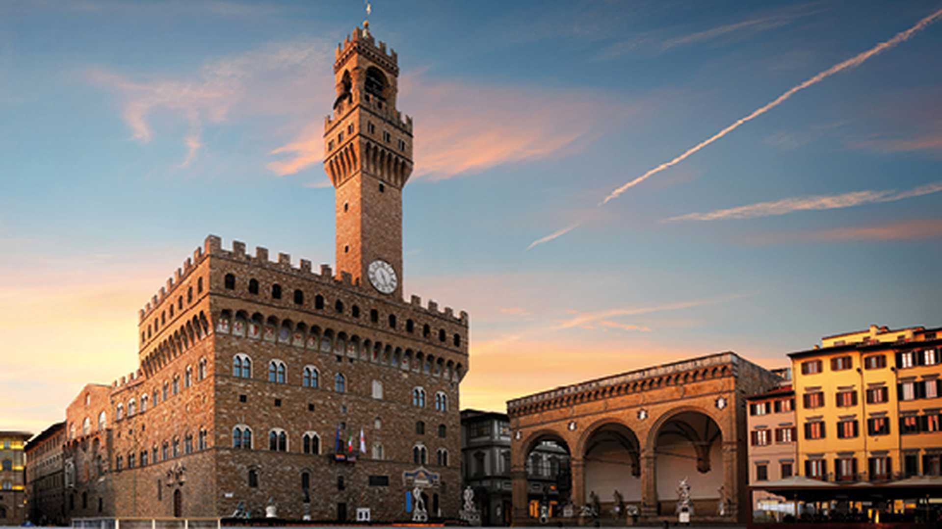 Square of Signoria in Florence at sunrise, Italy