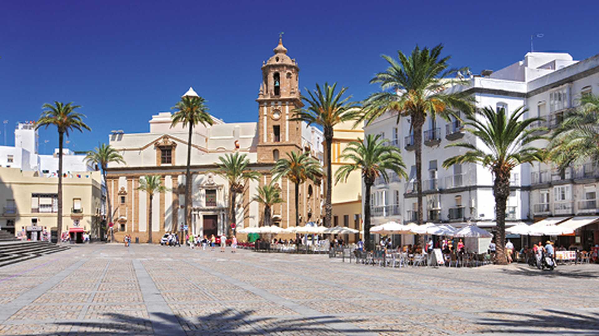 Santiago Church and pavement cafe in Cathedral Square, Cadiz, Cadiz Province, Andalucia, Spain, Western Europe.