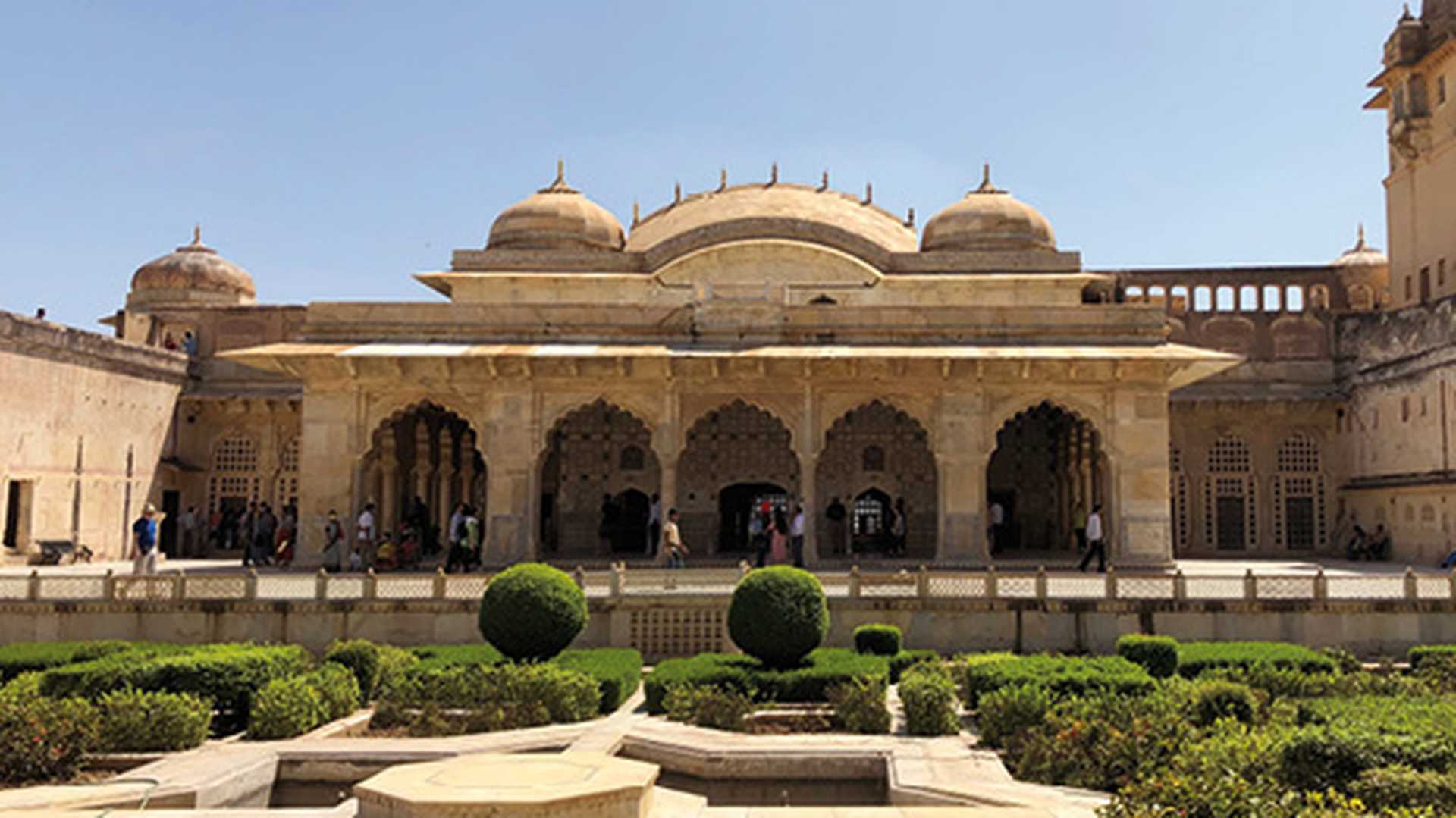 Amber Sheesh Mahal Garden at Amber Fort in Jaipur, India