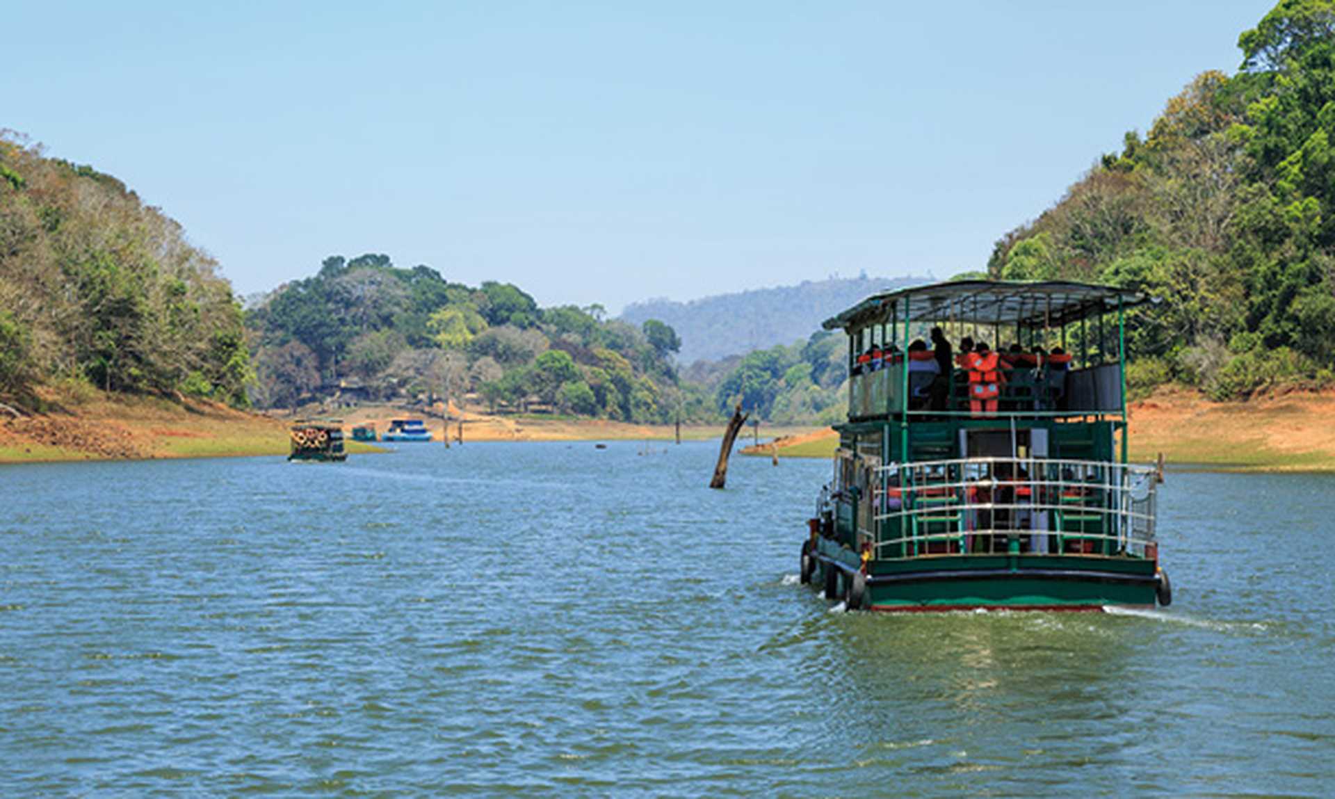 Boat on Thekkady lake