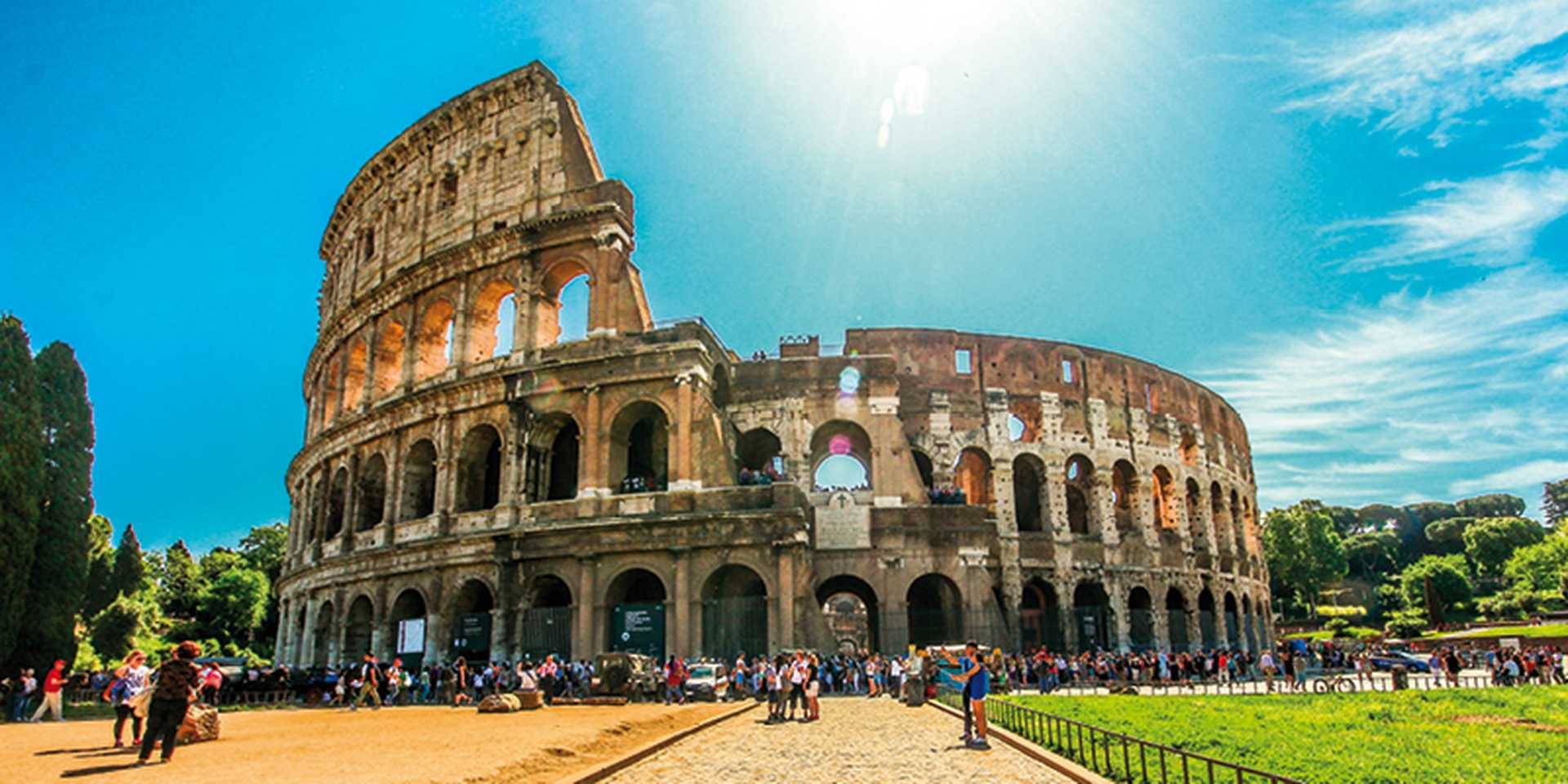 The colosseum, Rome, Italy